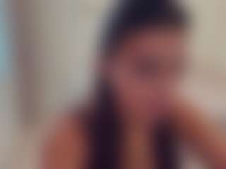 Live cam show with Marnera - Big Tits Small Tits on xxxlivecams.org