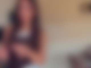 Live cam show with Marnera - Smart on StripNow