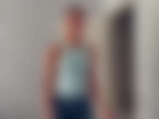 Live cam show with Marnera - Belly on nudelive.tv