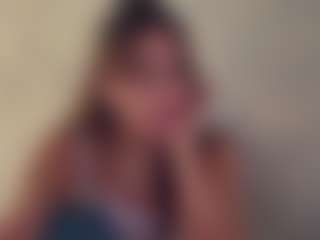 Live cam show with Marnera - Erotic Teen (18+) on Camsoda