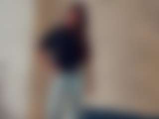 Live cam show with Marnera - Dom on Camiplay Live