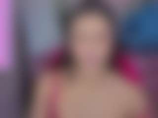 Isabella444-T's Live Sex Cam Show