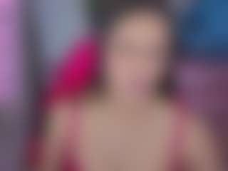 Isabella444-T's Live Sex Cam Show
