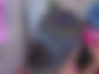 Isabella444-T's Live Sex Cam Show