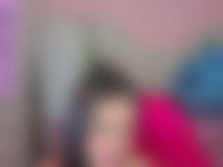Isabella444-T's Live Sex Cam Show