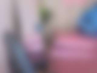 Live cam show with Isabella444-T - Spy Petite on fapnchat