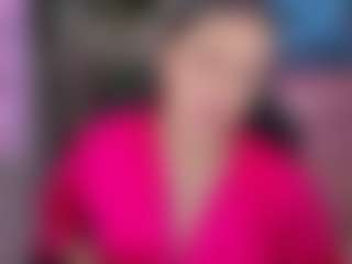 Isabella444-T's Live Sex Cam Show