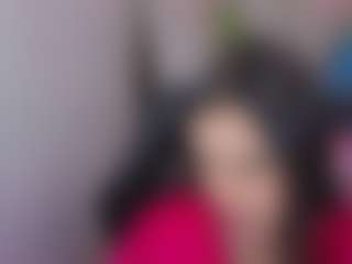 Isabella444-T's Live Sex Cam Show