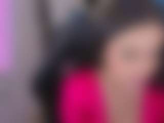 Isabella444-T's Live Sex Cam Show