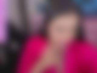 Isabella444-T's Live Sex Cam Show