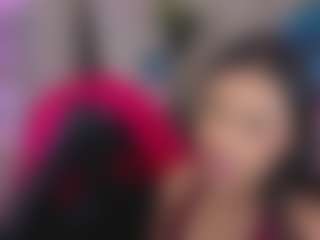 Isabella444-T's Live Sex Cam Show