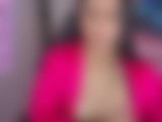 Isabella444-T's Live Sex Cam Show