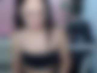 Live cam show with Lia-Rose-Ch - New Toys on Hubzter Live