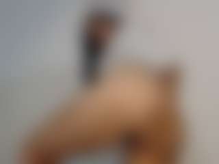 Miaivy's Live Sex Cam Show