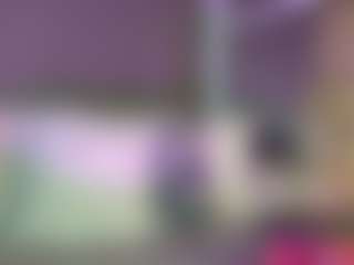 Live cam show with REDS-VELVET - Green Eyes on livesexfox.com