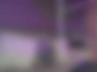 Live-camshow met REDS-VELVET - Role Play op Camsoda