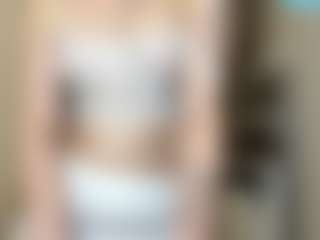 Live cam show with SavannaScallion - Nipple Piercings on Streamer API