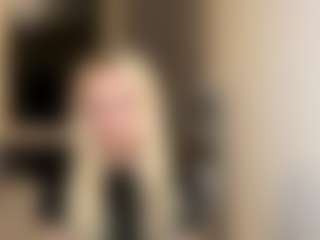 Live cam show with SavannaScallion - Skinny on Streamer API