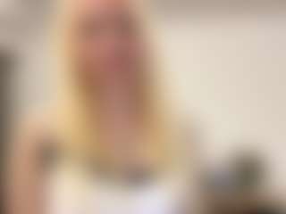 Live cam show with SavannaScallion - Blonde Hair on studioflirtlive.com