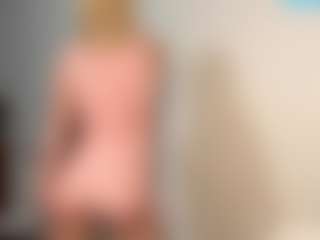 Live cam show with SavannaScallion - Blonde Hair Middle Aged on CSO-WL