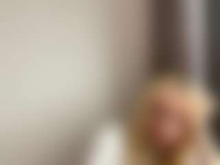 Live cam show with SavannaScallion - Green Eyes on Camsoda