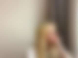 Live cam show with SavannaScallion - Green Eyes on Camsoda