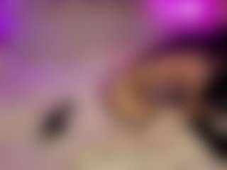 Live cam show with StudentLunaGoth - Green Eyes on fapnchat