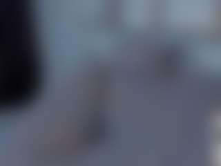 SweetVeloure's Live Sex Cam Show