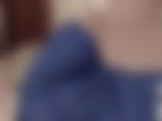 SweetVeloure's Live Sex Cam Show