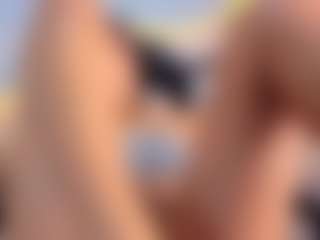 Live cam show with Violeta-Colucci-Tx - New Toys on CamClone