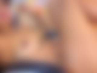 Violeta-Colucci-Tx's Live Sex Cam Show