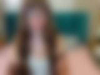 Live cam show with AgnesBeautiful - Brown Hair Petite on Adult Interactions