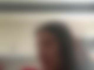 Bella's Live Sex Cam Show