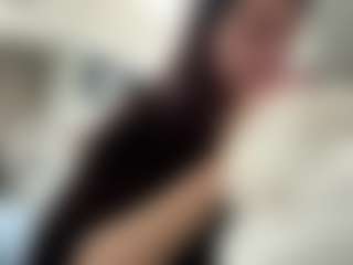 Live cam show with Bella - New Big Tits on Dare Cams