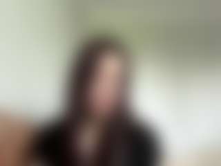 Bella's Live Sex Cam Show