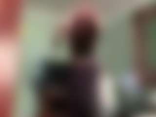 Bella's Live Sex Cam Show