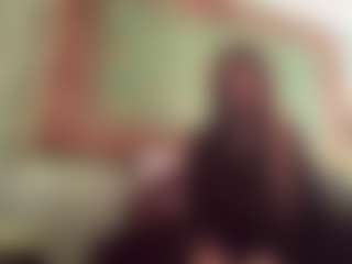 Bella's Live Sex Cam Show