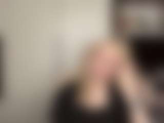 Emma's Live Sex Cam Show