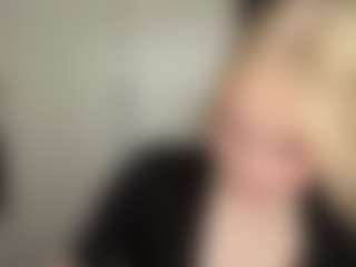 Emma's Live Sex Cam Show
