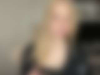 Emma's Live Sex Cam Show