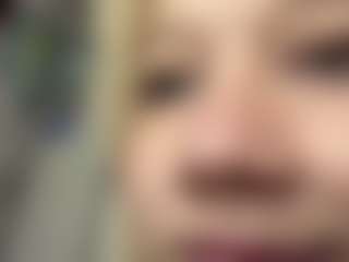 Live cam show with Emma - Public Lovense on livesuperchat.net