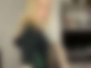Emma's Live Sex Cam Show