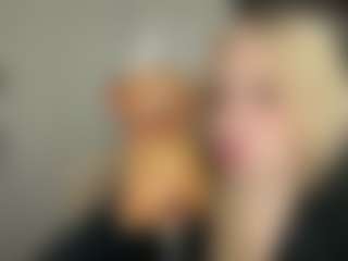Emma's Live Sex Cam Show