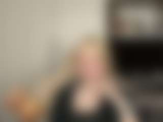 Emma's Live Sex Cam Show