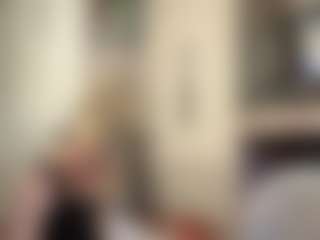 Live cam show with Emma - Thin on Camsoda