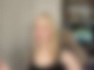 Emma's Live Sex Cam Show