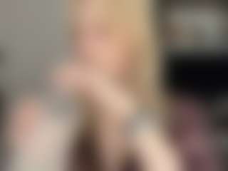 Live cam show with Emma - Nonbinary on Camsoda