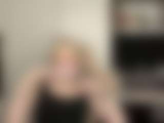 Emma's Live Sex Cam Show