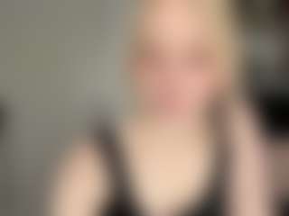 Live cam show with Emma - Thin on slutload