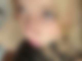 Emma's Live Sex Cam Show